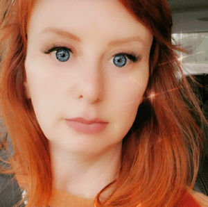 Meet your Posher, Lorie